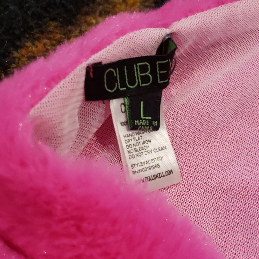 βSALEβClub Exx Furry Outfitπ - Picture 8 of 8